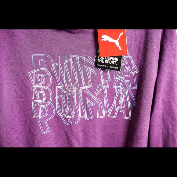 🥳HOST PICK NEW Puma Women’s Purple Graphic Hoodie - Picture 3 of 3
